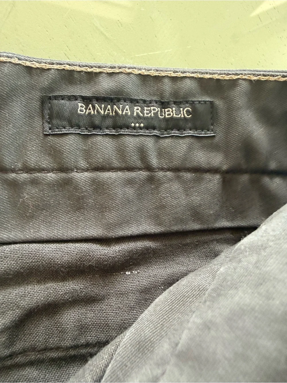 Banana Republic Men's Chinos in Charcoal Black